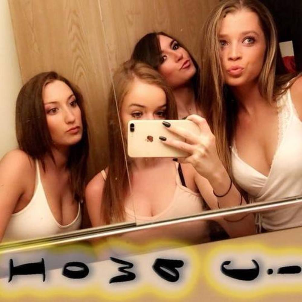 Meet your Posher, Ally